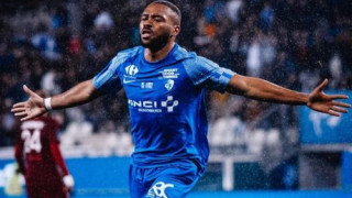 ЦСКА обяви привличането на нападателя Матиас Фаетон от Гренобъл а