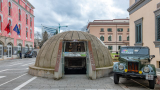 В периода между 1967 и 1986 година режимът на Енвер