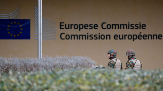 ЕС и НАТО засилват сътрудничеството