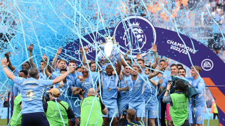 Украинският футболисти Олександър Зинченко посвети шампионската титла на Англия спечелена