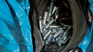 212 флакона с райски газ множество балони и 48 непълнолетни