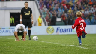 НА ЖИВО: 50 години номер 8!