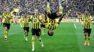 Повече от шест часа преди евентуалната шампионска титла на Борусия