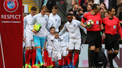 Джърмейн Дефоу не се отделя от болния Брадли Лоури