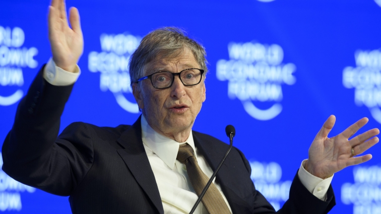 Бил Гейтс ще стане първият трилионер в света до 25 г. 