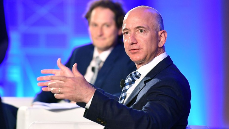 Photo of Bezos révèle pourquoi les livres étaient le seul produit vendu sur Amazon, le plus grand détaillant en ligne actuel