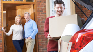 През 2021 г в целия ЕС младите хора са напуснали