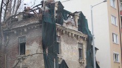 Пожар пламна в къщата на Иван Гешов в София