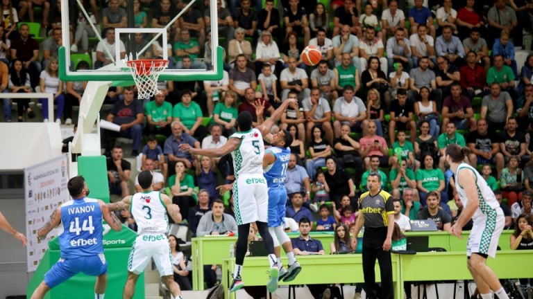 Турнирът за Купата на България по баскетбол може да се проведе само в шест зали