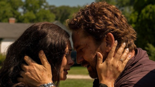 Оцеляването на Джерард Бътлър продължава