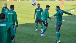 Родните национали продължават да се готвят за предстоящата световна квалификация