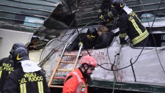 Най-малко 15 са ранени в две влакови катастрофи в Швейцария