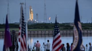 НАСА може да отложи за седмици или дори месеци нови
