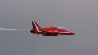 Британски изтребител от групата самолети за фигурно летене Red Arrows