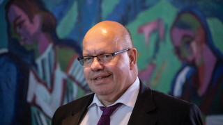 Правителството на Германия удължава система за стимулиране закупуването на електрически