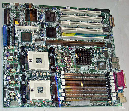 Supermicro пусна сървърни платформи за новия Opteron