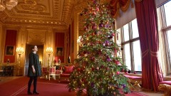 Коледа по кралски - как украсиха замъка Уиндзор