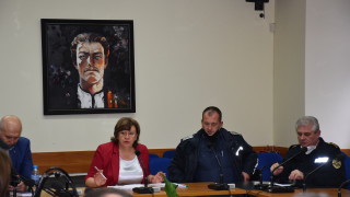Кметът на Ловеч срещу използването на Левски за политически цели