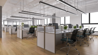 С цели 34 са намалели обявите за позиции в IT