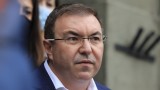 За Ангелов е незаконно да преговаряме за руската ваксина