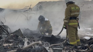 Полетът на Азербайджанските авиолинии който се разби в Казахстан в