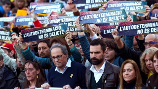 200 000 на протест в защита на каталунските лидери 