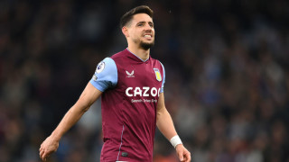 Манчестър Сити следи отблизо изявите на защитника на Астън Вила