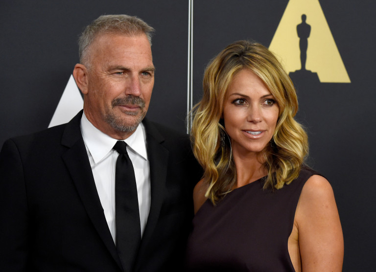 Кевин Костнър и Кристин Баумгартнер през 2014 година