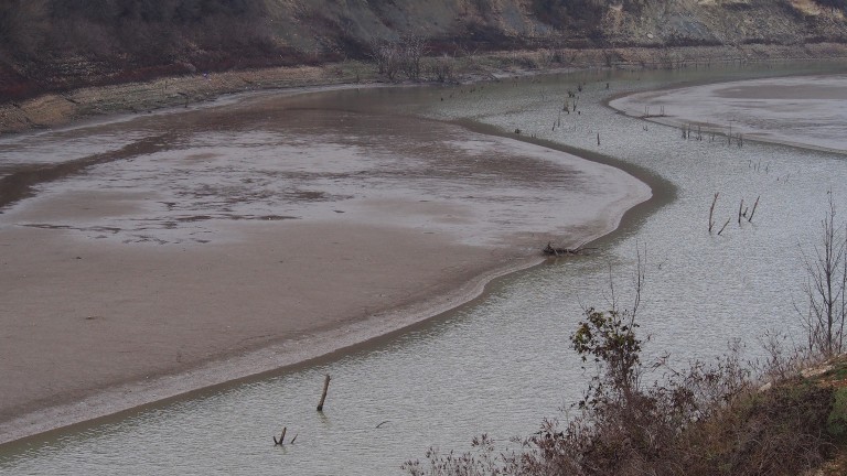 МОСВ ограничи ползването на вода от язовир "Тича"