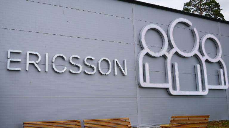 Ericsson съкращава 1000 души в Италия