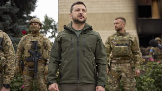 Украинският фронт затъва в отбрана, но мечтае за Крим