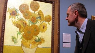Виртуална изложба с пет от слънчогледите на Ван Гог ще