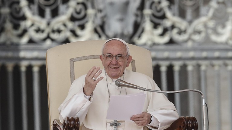 Папа Франциск обяви, че ще назначи 21 нови кардинали, като