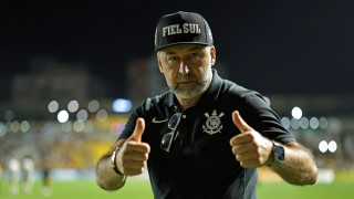 Президентът на бразилския гранд Коринтианс Аугусто Мело е заподозрян в кражба