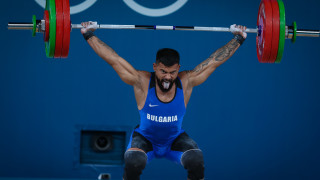 Бронзовият медалист от Париж Божидар Андреев вече е на родна