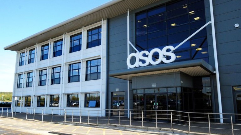 Онлайн търговецът Asos предвижда 500 млн. паунда за глобална инвазия