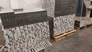 Откриха 25 480 кутии 509 600 къса контрабандни цигари в