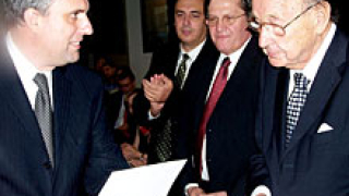 Калфин с финален спринт в Германия