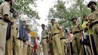 Полицай убит при злополука в Индия