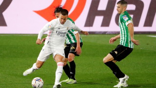 Нападателят на Реал Мадрид Еден Азар отново се контузи но