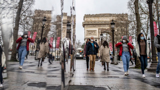 Изчислена в щатски долари общата пазарна капитализация на листнатите в