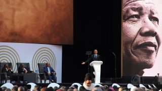 Обама критикува Тръмп в реч за 100-годишнината от рождението на Мандела