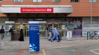 Англия отчете рекордно висок дневен общ брой от 162 572