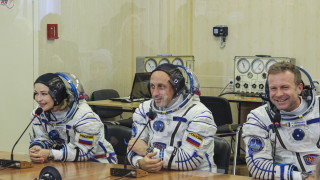 Руска актриса и режисьор излетяха към Международната космическа станция МКС