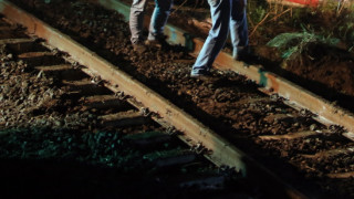 Влак в Гърция прегази трима мигранти до турската граница