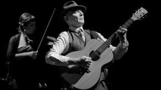 Gotan Project се справиха с Бурята 