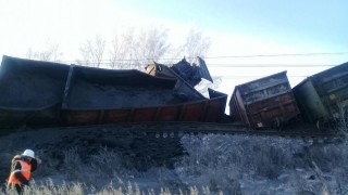 Експлозия прекъсна жп трафика в Крим