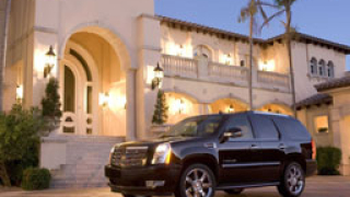 Бербатов се сдоби с Cadillac Escalade
