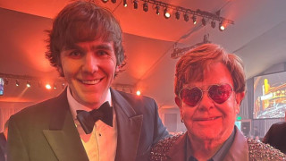 През 2009 г Том Кридланд е студент в университета в