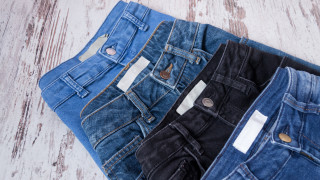 Джинсите или дънките както по често ги наричаме в България са